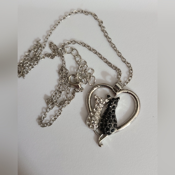 Kitty cat necklace Rhinestones silver costume jewelry euc 21" long - Picture 2 of 5